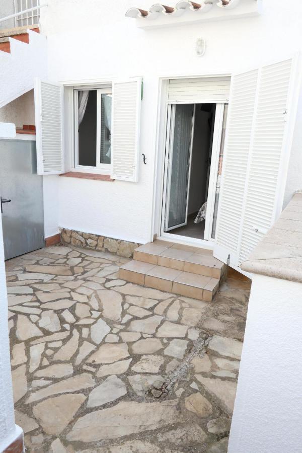 Orlina Appartement Empuriabrava Buitenkant foto